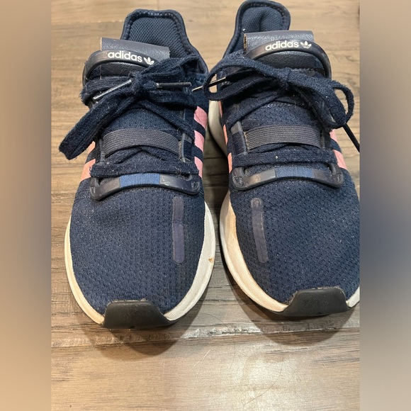 Girls Adidas U Path Run Navy Pink Sneakers - Picture 11 of 11